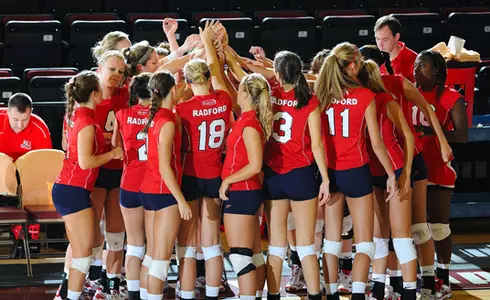 VOLLEYBALL HANGS ON FOR 3-2 WIN OVER COASTAL CAROLINA Image
