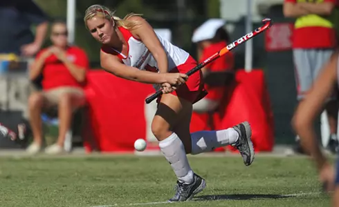 FIELD HOCKEY HOSTS DAVIDSON AND LONGWOOD THIS WEEKEND Image
