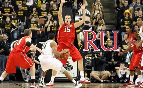 MBB defense Dyer