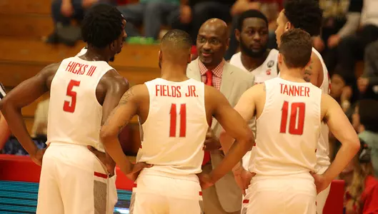 MBB Guards Huddle