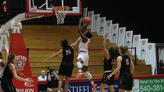 Amele mid-shot vs. USC Upstate