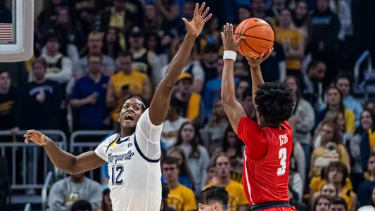 Giles 3FG at Marquette