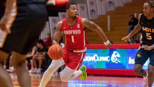 DaQuan Smith Dribble