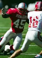 Pioneers Manhandle Monmouth, 32-13 Image