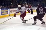 Men's Ice hockey Falls On Senior Night To Quinnipiac 5-2 Image