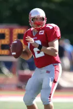 Football Defeats Stony Brook, 21-14 Image