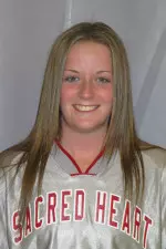 Pioneers Softball Kicks Off Fall Season This Weekend Image