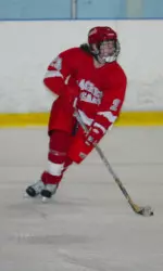 Women's Hockey Blanks Southern Maine, 5-0 Image