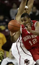 Pioneers Fall at Boston College, 101-68 Image