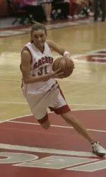 SHU Hosts Stony Brook in Holiday Matinee Thursday Afternoon Image