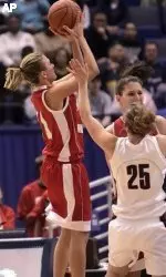 Amanda Pape Sets School Scoring Mark in loss to #5 UConn Image