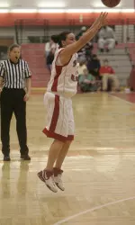 SHU Pioneers Surge Past Wagner, 76-49 Image