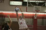 Women's Volleyball Sweeps Wagner, 3-0 Image