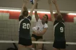 Women's Volleyball Wins Second Straight Match Image