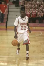 Men's Basketball Drops Meeting to Crosstown Rival Fairfield, 84-75 Image