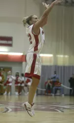 SHU Pioneers Fall in Overtime, 75-70, at La Salle Image