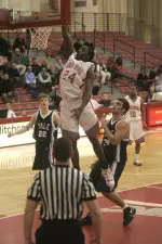 Men's Hoop Blitzes Wagner in NEC Tournament Opener Image