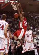 Men's Basketball Gets Past Yale, 63-57 Image