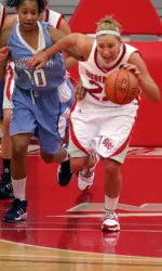 Pioneers Return to the Court this Sunday at Villanova Image
