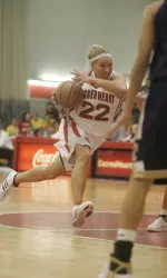 Sacred Heart Sprints Past Central Connecticut, 79-57 Image