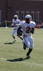 Coles Leads Sacred Heart To 44-24 Win Over Iona Image