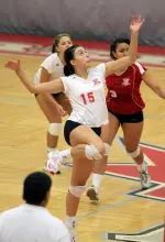 Women's Volleyball Loses at CCSU, 3-1 Image