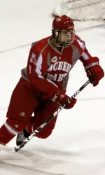 Sacred Heart Surges Past Dartmouth, 4-1 Image