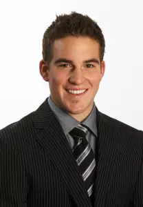 Army Nips Sacred Heart 2-1 In West Point Image