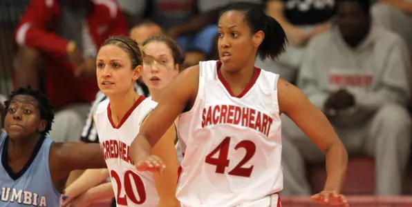 Women's Basketball to Take On St. Joe's Saturday at 1 p.m. Image