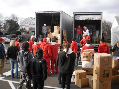 Men's Soccer helps Parish of St. Thomas with Supply Drive to Appalachia Image