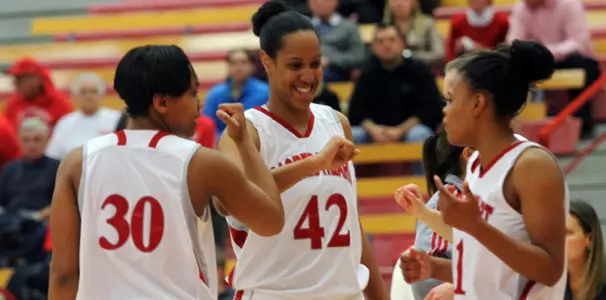 Women's Hoops No. 24 in Mid-Major Poll Image