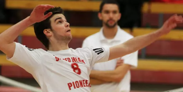 Pioneers Drop Match 3-1 to Mastodons Image