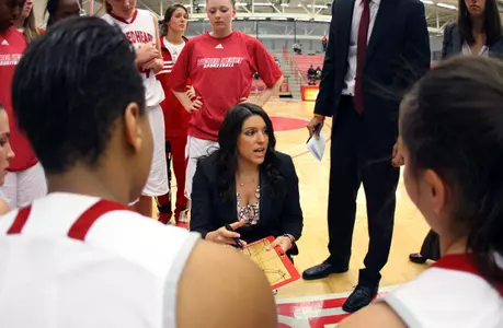 Women's Basketball Opens Four-Game Homestand Monday Night Image