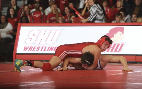 Wrestling Falls 30-8 At Princeton Image