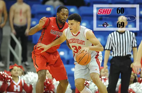 Holy Cross Pulls Away From SHU, 69-60 Image