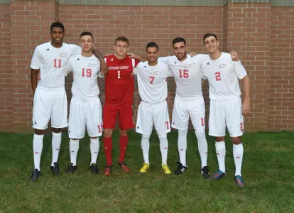 Men's Soccer Closes 2015 With 2-1 Win Over FDU On Senior Day Image