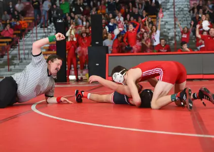 Wrestling Takes Down Davidson 44-3 On Pioneerpalooza Image