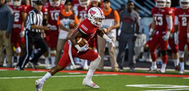 Pioneers Fall In NEC Opener At Wagner 45-20 Image