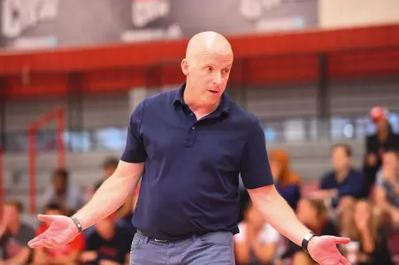 Pioneers Sweep the Red Flash Image