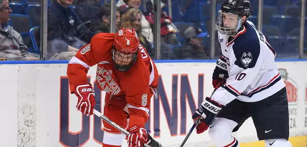 Pioneers Fall to Yale, 4-1 Image