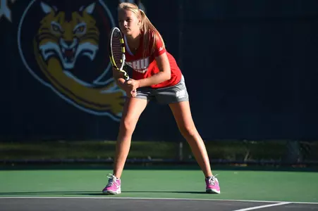 Podsiebierski wins in 6-1 setback to Quinnipiac Image