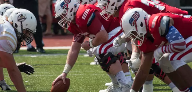 Football Falls At Duquesne 31-10 Image
