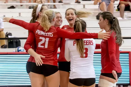 Pioneers Sweep Bryant, Will Now Host NEC Tournament Image