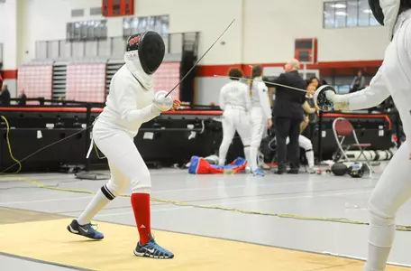 Men's And Women's Fencing Posts Winning Records At Vassar Invitational Image