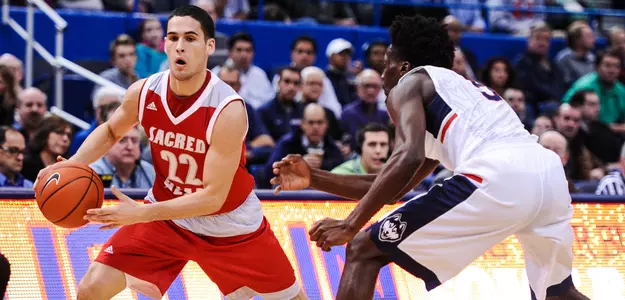 Pioneers' Furious Second Half Comeback Vaults SHU Past Hofstra 90-86 Image