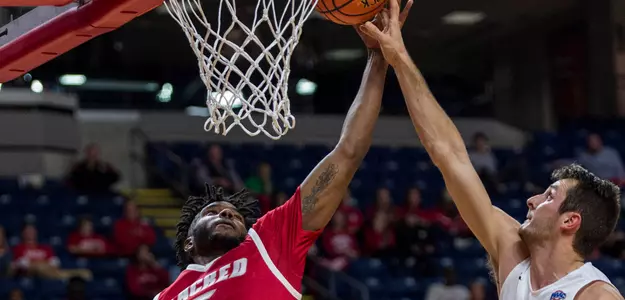 Pioneers Pull Off Great Escape At Fordham 71-70 Image