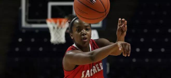 Five Pioneers in Double Figures Lead SHU to 80-65 Victory over FDU Image