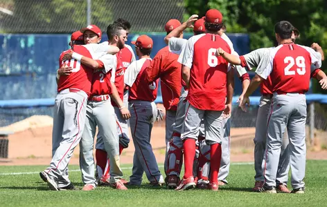 Baseball's Win Streak Reaches Six; Pioneers Move to 5-0 in NEC Play Image