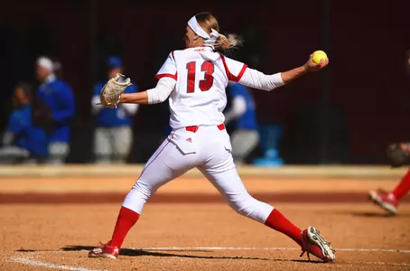 Carlson, McCann One-Hit Quinnipiac in 4-0 Victory Image