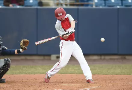 Sacred Heart Unravels Late in Series Opening Loss to CCSU Image